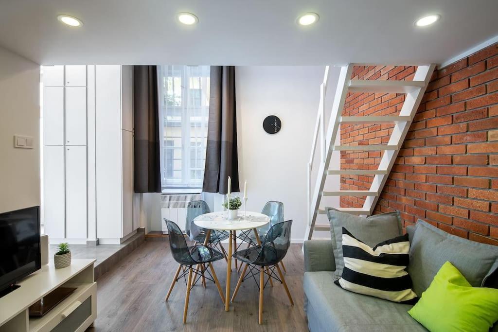 Amazing Kazinczy Flat No. 1 Budapest Exterior foto